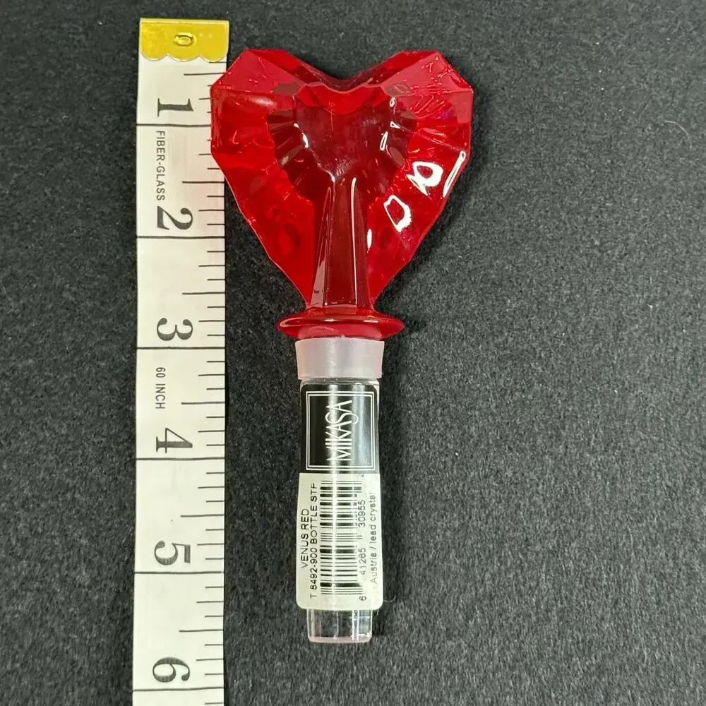 Mikasa Venus Red Crystal Heart Wine Bottle Stopper – New in‎ Box Valentine Gift